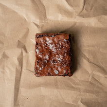 Load image into Gallery viewer, Salted Valrhona Brownie